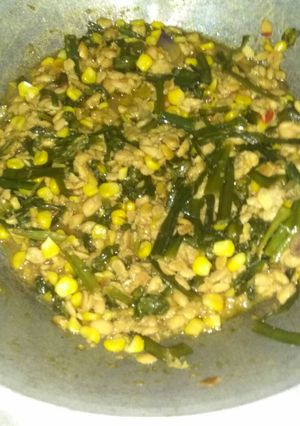 Foto resep Tumis genjer pedas
