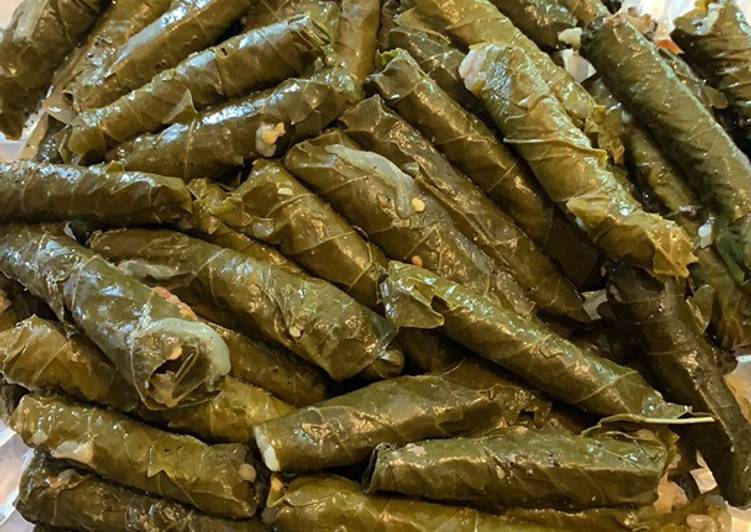 How to Make Super Quick Homemade Grape leaves