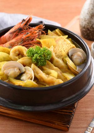 海鮮咖哩鍋【咖哩女王】 的食譜成品照片