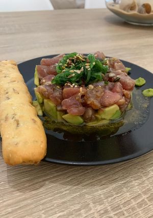 Foto principal de Tartar de atún y aguacate
