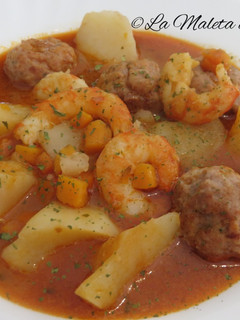 Una foto de Guiso de patatas mar y montaña