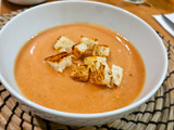 Gazpacho andaluz tradicional