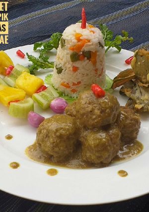 Foto resep Bola Gulai, Liwet Sayur, Acar & Keripik