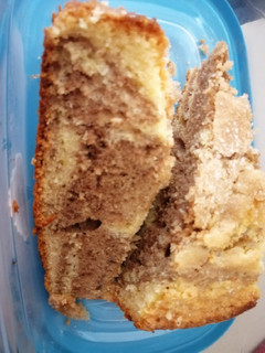 Una foto de Torta marmolada y azucarada