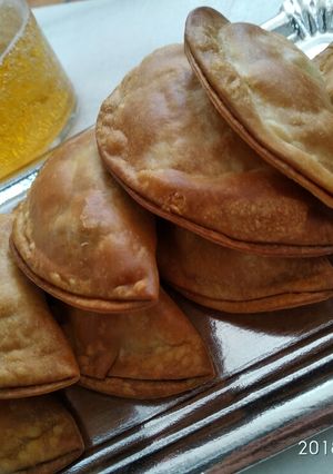 Una foto de Empanadillas de pollo escabechado con cerveza