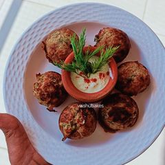 A picture of Sattu Semolina Vegetable Appe.