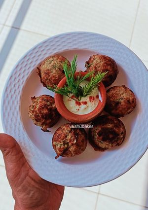 A picture of Sattu Semolina Vegetable Appe.