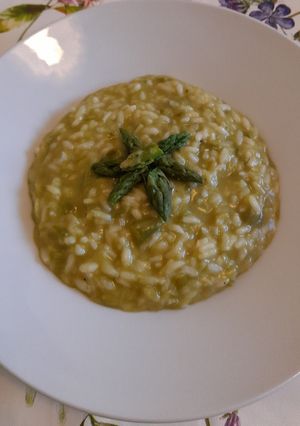 Foto di Risotto con asparagi