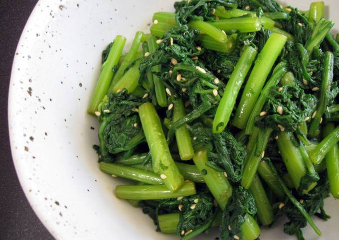 Shungiku (Edible Chrysanthemum) Salad