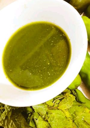 A picture of Green Chutney.