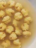Tortellini vegetali in brodo