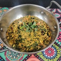 A picture of Lasooni Methi.
