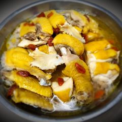 Organic Yellow Skin Salted Chicken A picture of Organic Yellow Skin Salted Chicken.