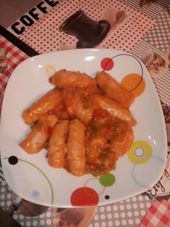Una foto de Salchichas en salsa