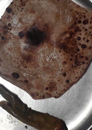A picture of Namkeen Parantha.