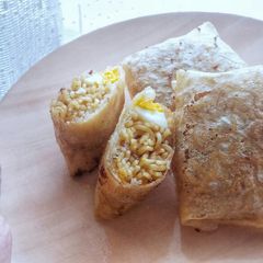Indomie Spring Rolls A picture of Indomie Spring Rolls.
