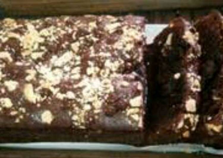 Brownies Panggang Putih Telur (Otang)
