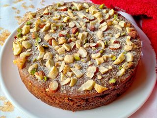 Red rice cake