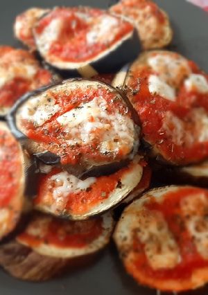 Foto di Pizzette di melanzana al forno