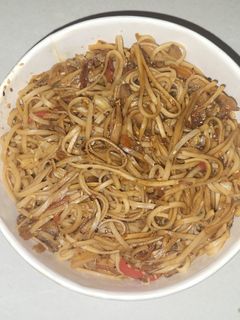 Φωτογραφία της συνταγής Noodles με λαχανικά 🍜