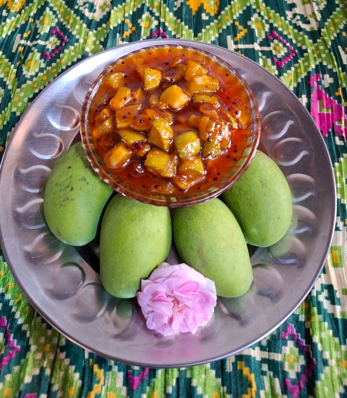 A picture of Raw Mango Tadka Pickle.