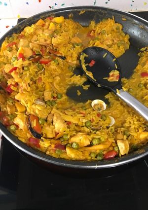 Foto principal de Arroz con Carne y pescado