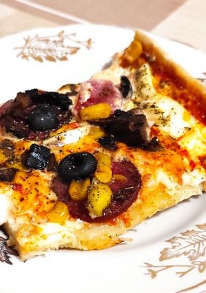 Фото Вкусная пицца на бездрожжевом тесте.