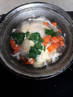 รูปของ ต้มวุ้นเส้นไข่น้ำ🥕🥚🥬