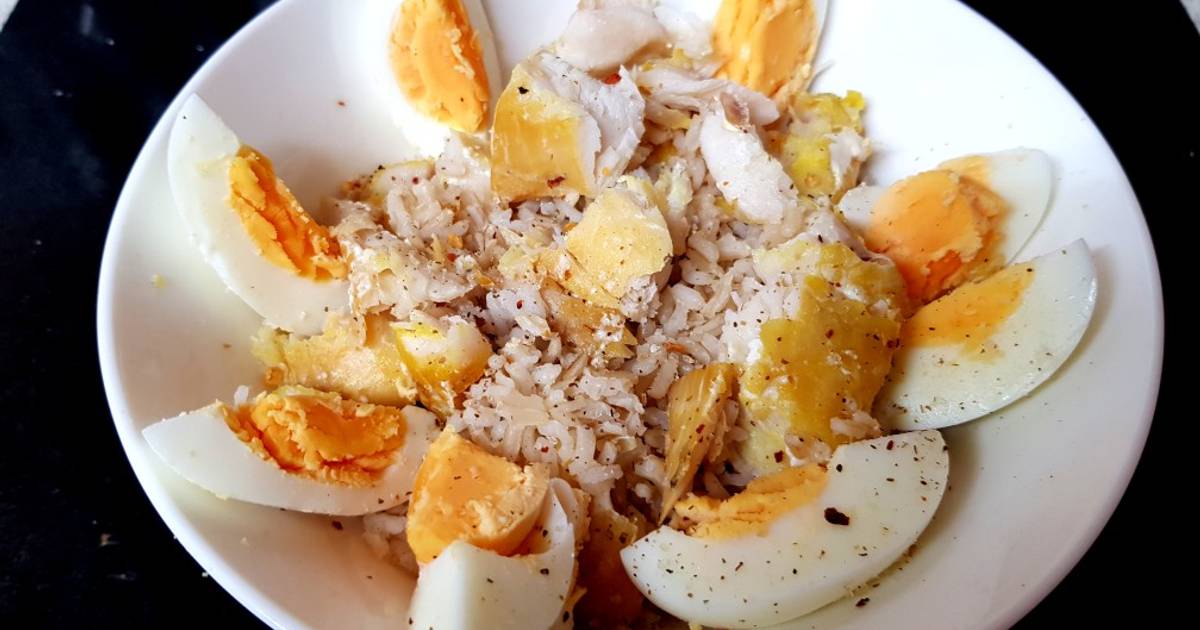 My Lemon Pepper Smoked Haddock Rice & Boiled Eggs. 😍 Recipe by Maureen