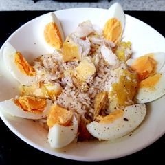 My Lemon Pepper Smoked Haddock Rice & Boiled Eggs. 😍 A picture of My Lemon Pepper Smoked Haddock Rice & Boiled Eggs. 😍.