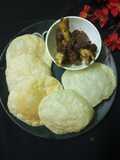 ফুলকো লুচি