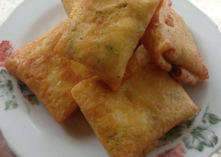 Martabak isi Tahu