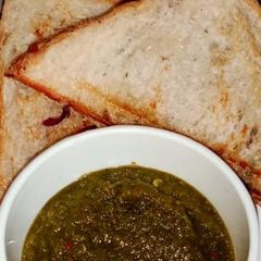 A picture of Potato sandwich.