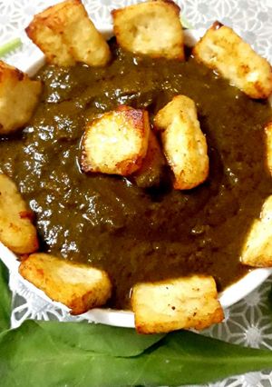 A picture of Palak Paneer.