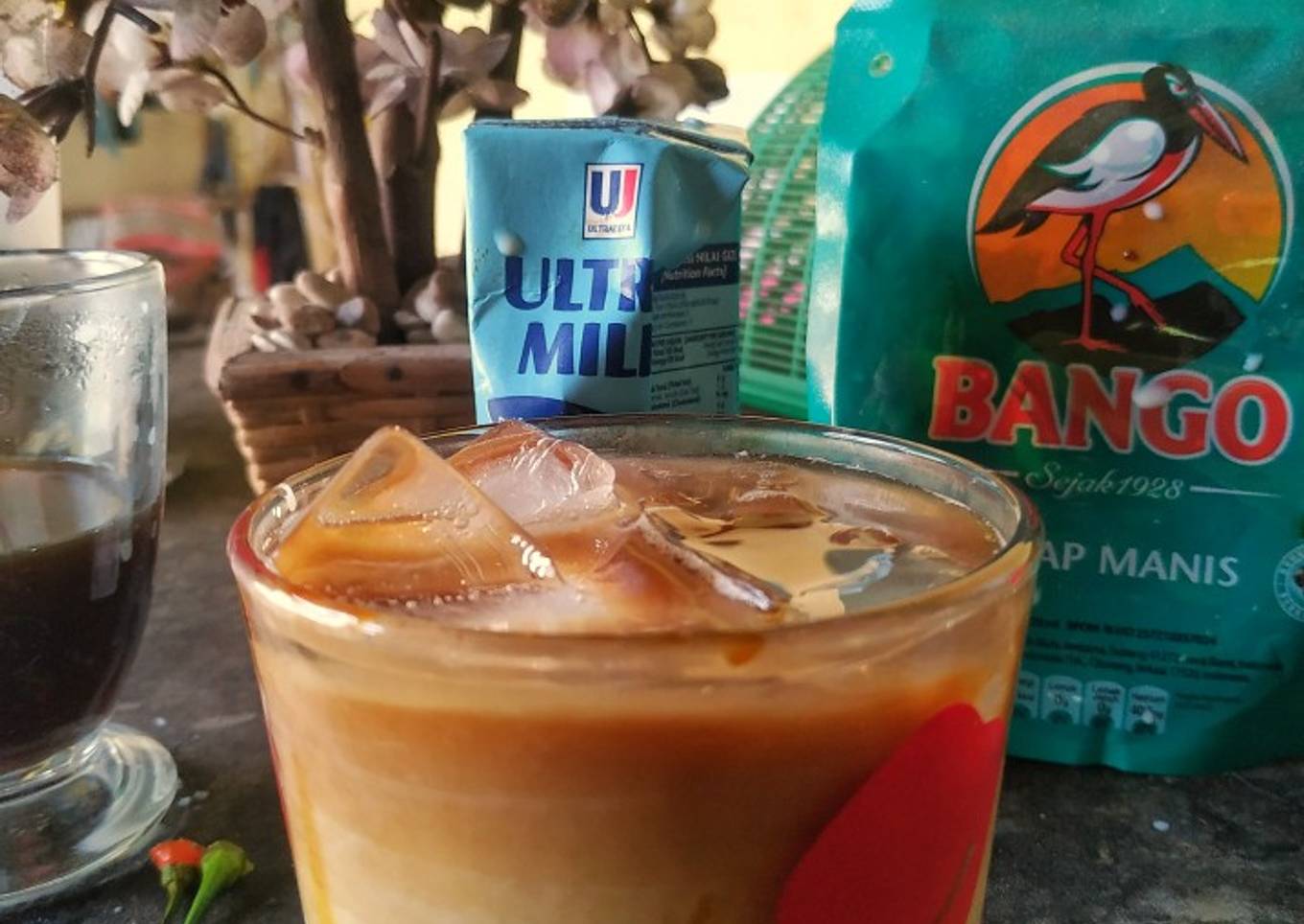 Es kopi susu bango
