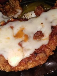 Una foto de Milanesas de berenjena a la napolitana!!