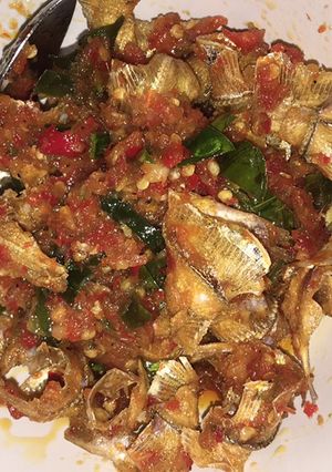 Foto resep Keripik ikan balado daun jeruk
