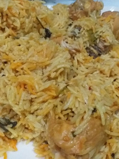 A picture of Murgh pulao.