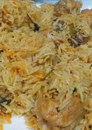 A picture of Murgh pulao.