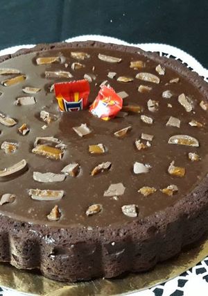 Une photo de La tarte chocolat daims