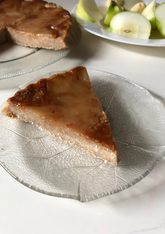 Una foto de Tarta de manzana con base de porotos alubia