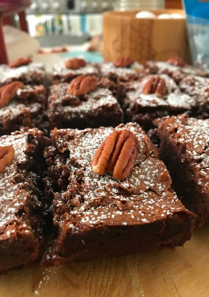 Una foto de Brownie doble chocolate