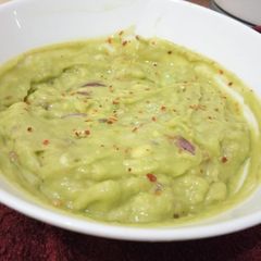 Spicy guacamole A picture of Spicy guacamole.