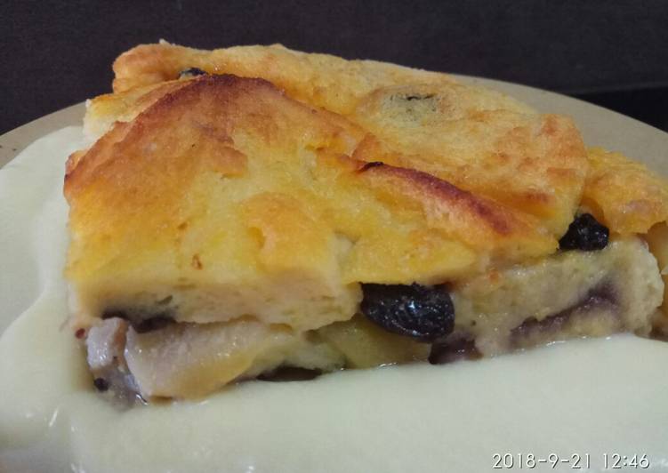 Langkah Mudah untuk Membuat Apple Bread pudding yang Enak Banget