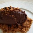 “Quenelle” de chocolate