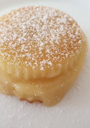 Foto di Tortino dal cuore caldo al cioccolato bianco