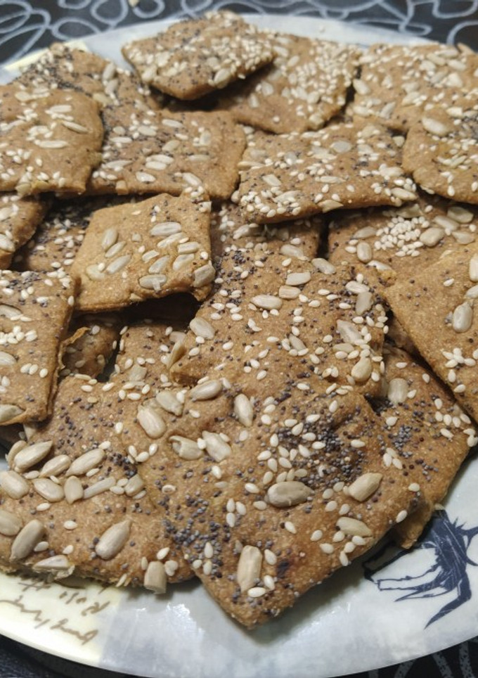 Una foto de Galletitas saladas con semillas