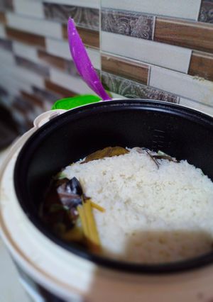 Foto resep Nasi liwet sederhana dan simple
