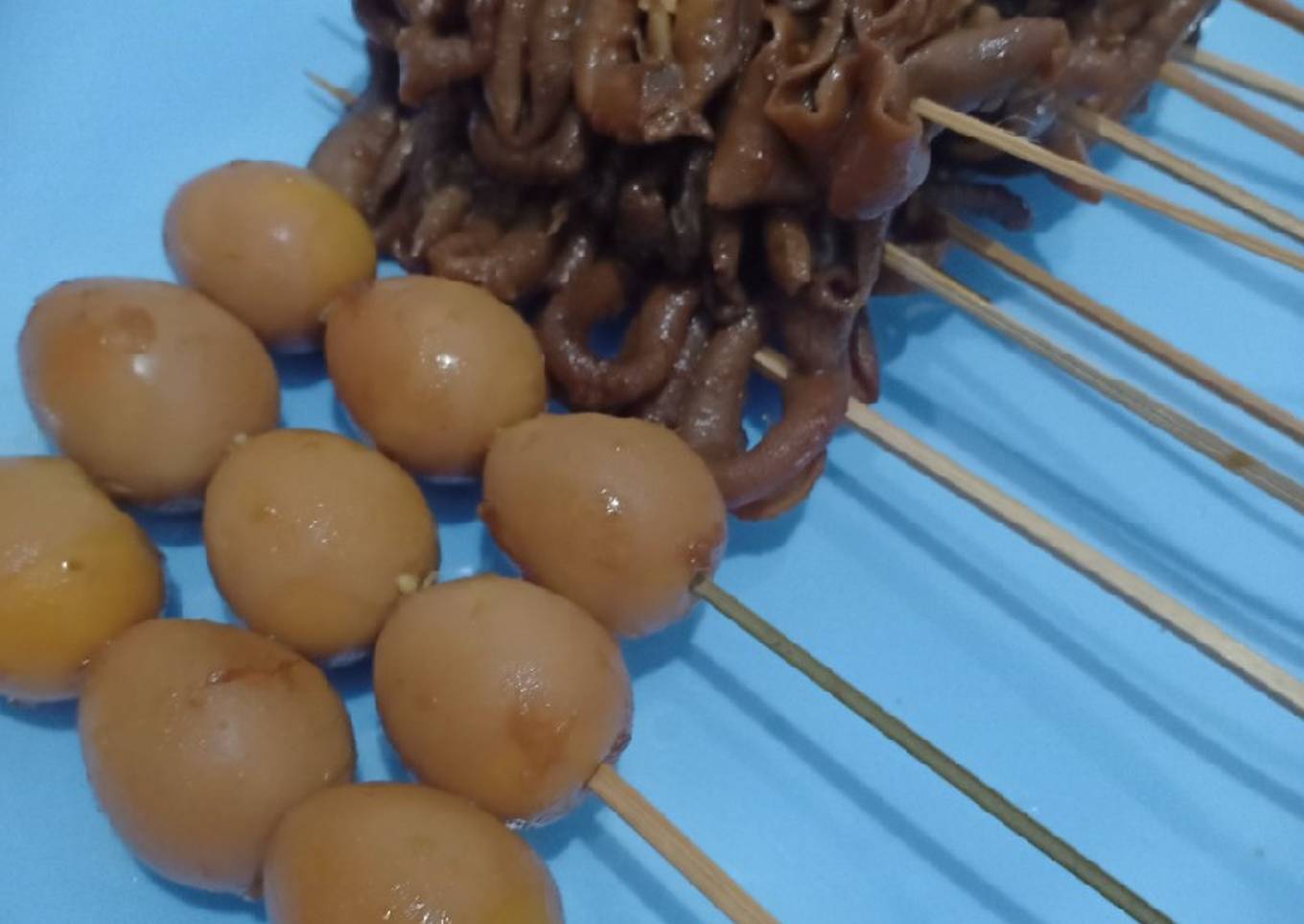 Sate Telur Puyuh dan Sate Usus Ala Angkringan Jogja