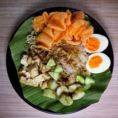 A picture of Ketoprak.